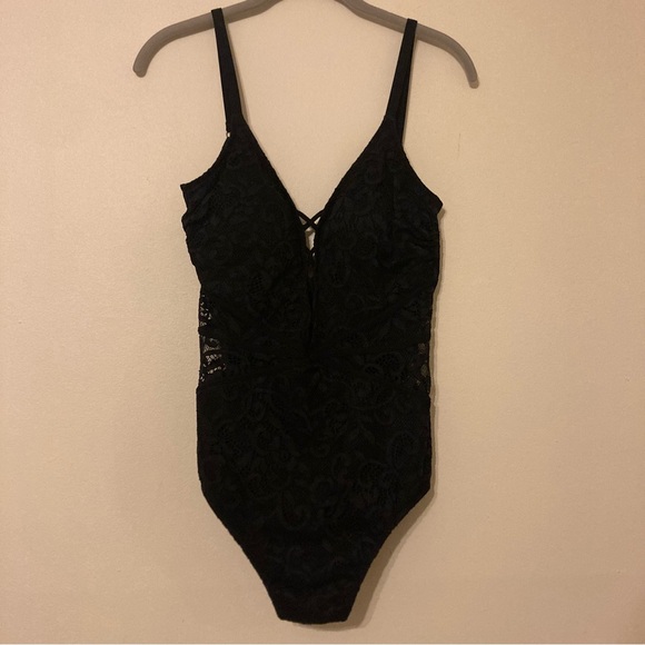 Lace One Piece Swimsuit Profile by Gottex - Picture 2 of 9